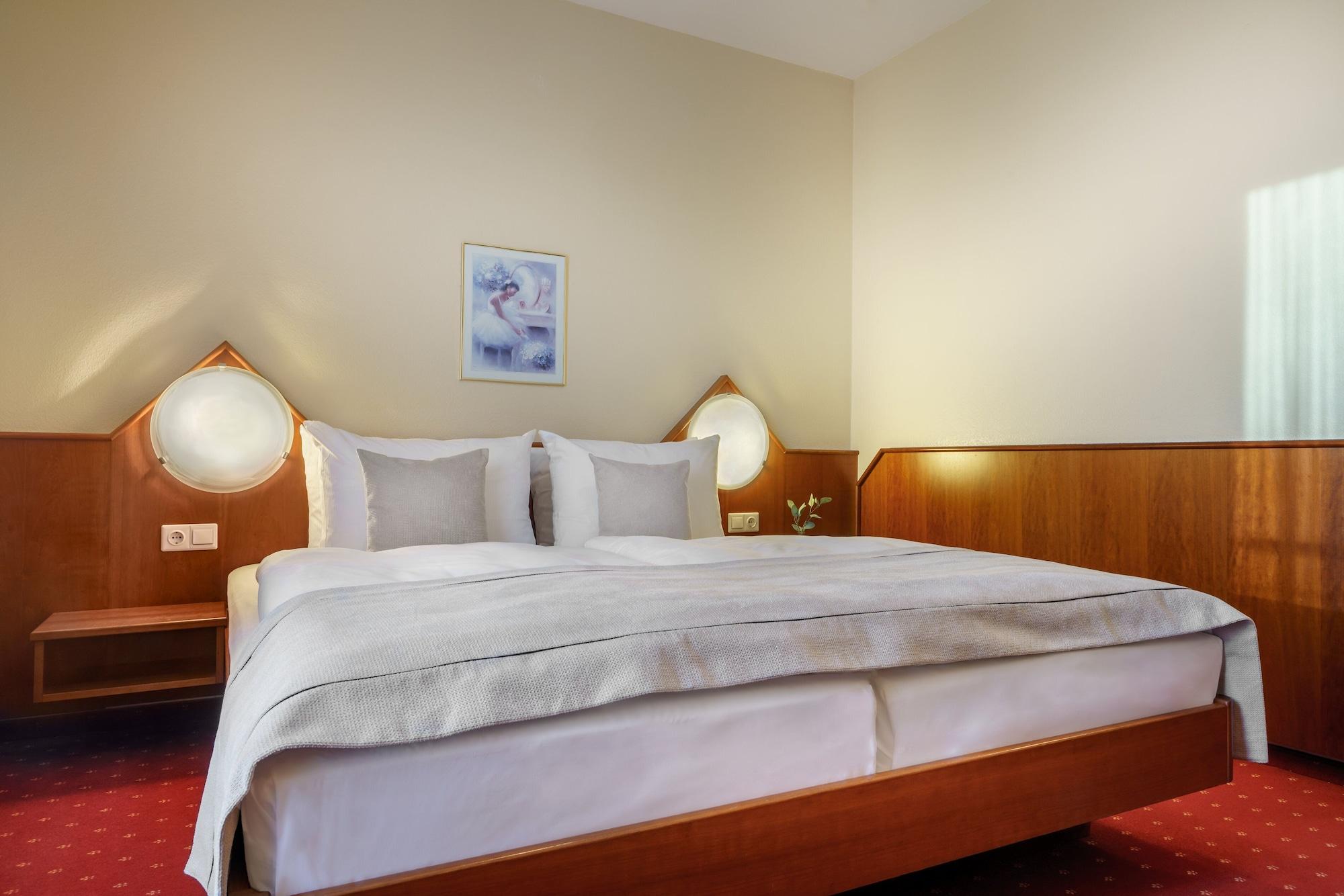 Hotel Hagemann Hamburg Hafen Exterior photo
